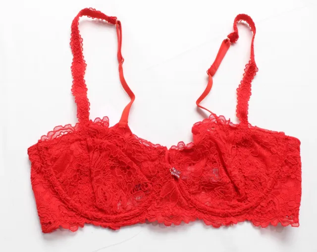 Savage X Fenty, Women's, Romantic Corded Lace Unlined Balconette Bra :  : Clothing, Shoes & Accessories
