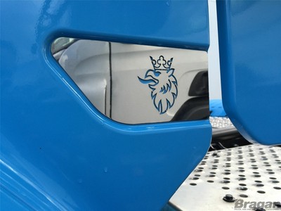 / Griffin 2 Pièce Acier Inoxydable Aile Plaquettes Scania R Griffin Poli Décorations L 