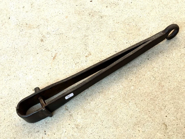 Ancien Coupe-betterave En Fer Forgé – Outil Du XIXe Siècle – Art Populaire