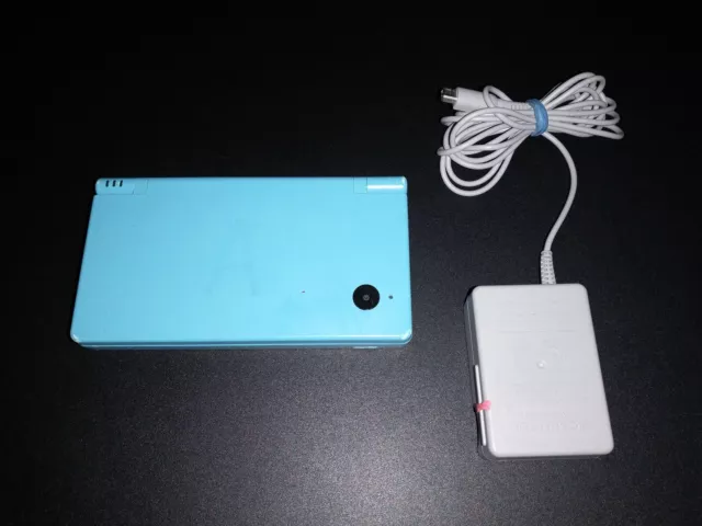 Nintendo DSi Bleu Clair Console Portable Système W AC Testé Works G/VG État