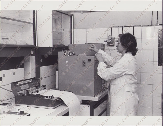 1981 MILANO Policlinico Esame elettroencelalografico Medicina Foto Belluschi 5