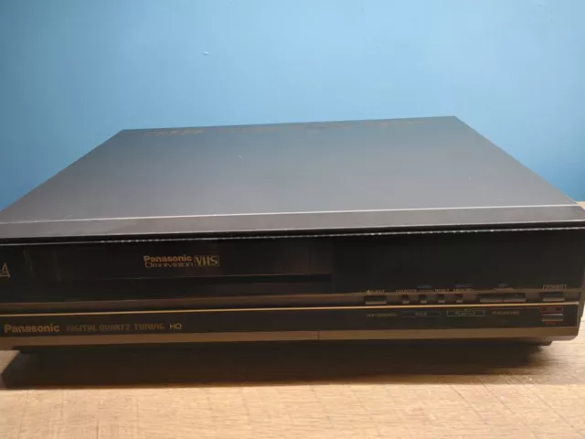 VTG 1988 Panasonic PV-4720 VCR VHS 4 Head Player Recorder Omnivision PARTS ONLY