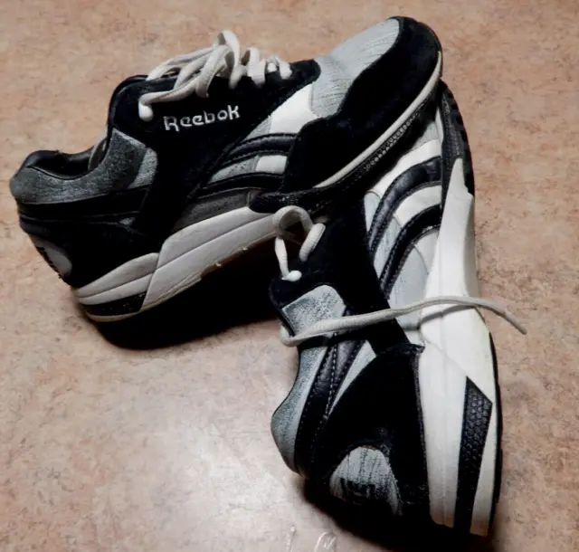 Reebok Athletic Shoes Youth Size 6 Youth Black And White