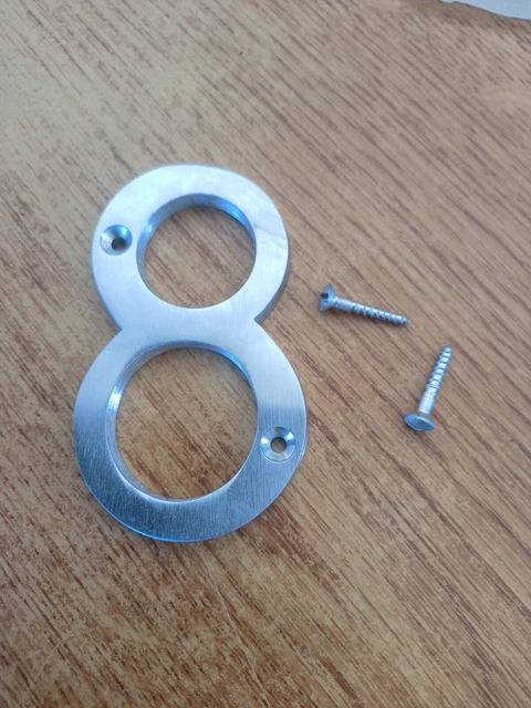 Latón Hertiage 3" (76 mm) número/número 8 acabado cromado satinado