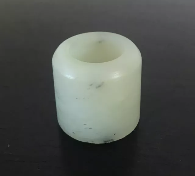 Chinese antique jade archer’s thumb ring