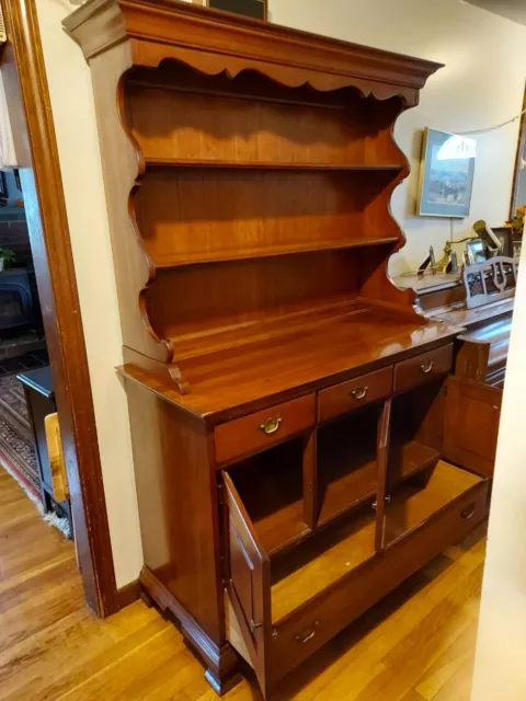 Solid Cherry Welsh Valley Hutch by Tomasville 3