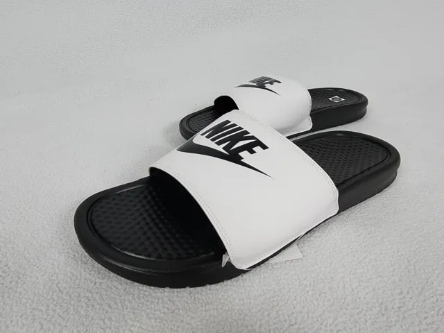Refrein nederlaag Resultaat NIKE BENASSI JDI Slides Men's Size 12 EUR 46 Black & White Sandals  343880-100 $17.99 - PicClick