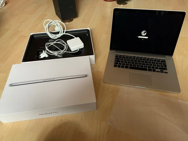 Apple MacBook Pro 15,4 Zoll (256GB SSD, Intel Core i7 4. Gen, 2,20 GHz