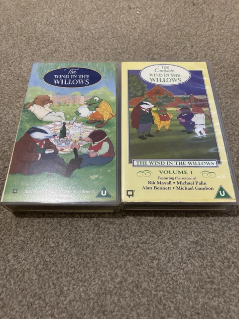 THE WIND IN the willows 2 x videos VHS Tapes Children’s £10.80 ...
