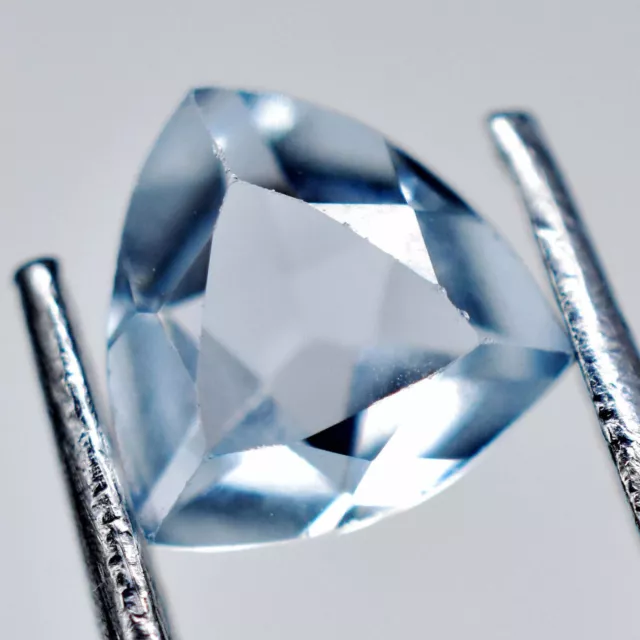 1.15 Ct Natural Sea Blue Sapphire Trillion Shape Certified Sri Lankan Gemstone