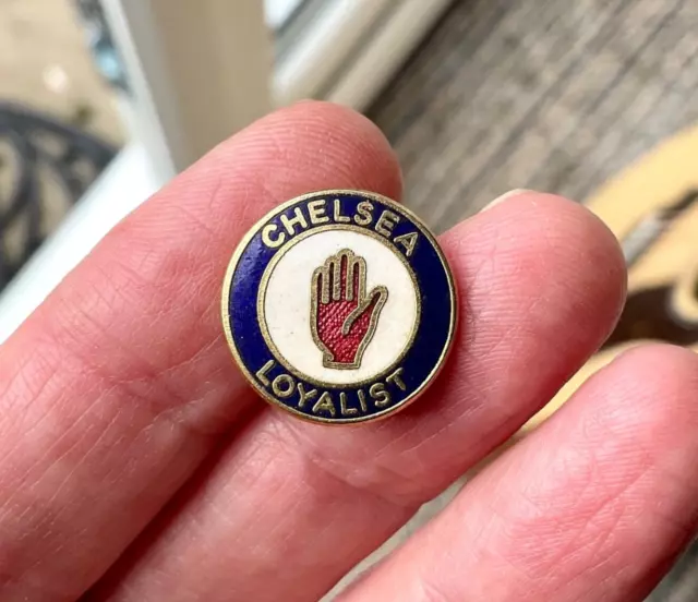 Vintage Chelsea loyalist football club Ulster norther Ireland pin badge