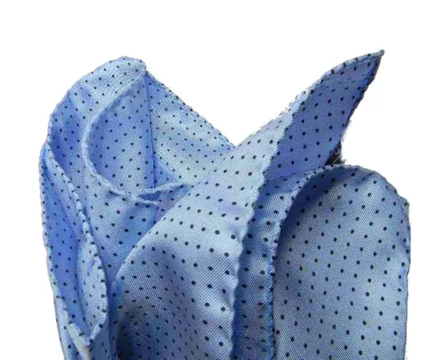 Fazzoletto da taschino uomo in seta pochette azzurra a pois neri spillo