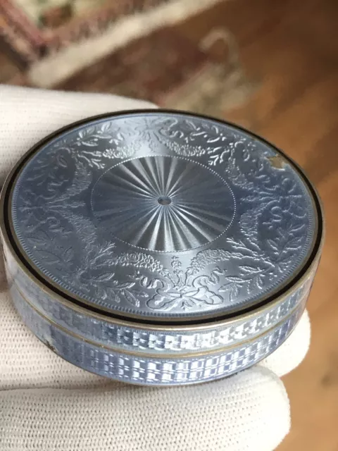 Antica custodia pillola snuff box argento sterling smalto francese dorato guilloché