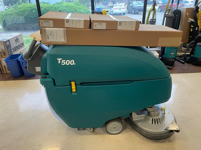 Tennant T500e Battery Walk Behind Floor Scrubber 32"-Demonstrator Unit