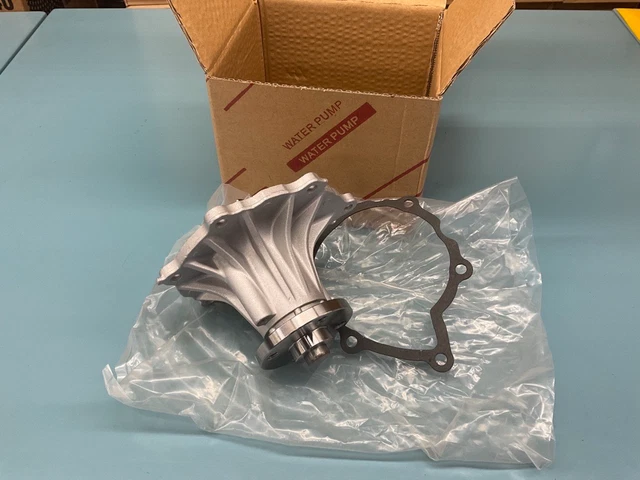 16110-UCH10-71 Water Pump 16110-UCH1071,16110UCH1071 - Toyota Forklift Free Ship