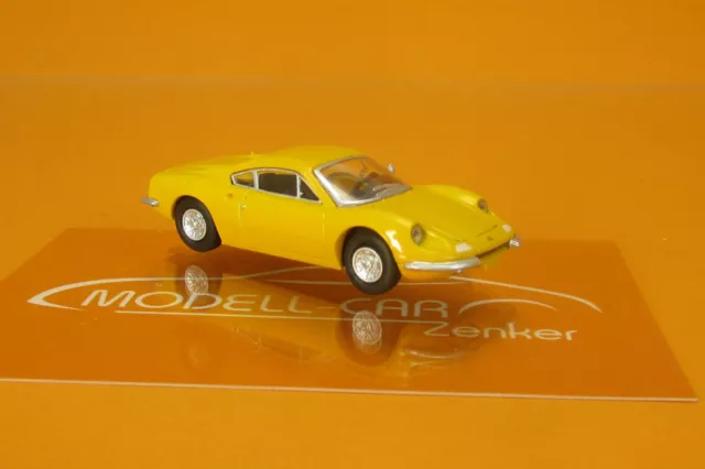 Brekina PCX 870218 Ferrari Dino 246 GT gelb 1969 PKW 1:87 NEU