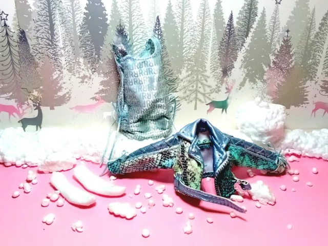 RAINBOW HIGH Doll Bundle #7❄️ WINTER OUTFIT ❄️ CLOTHES Accessories CHECK LIST