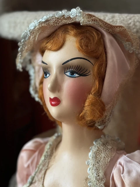 Poupée artiste céramique sur socle fait main Belle époque art