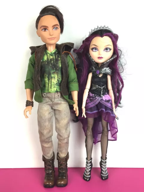 Lot 2 Ever After High Doll Raven and Hunter Huntsman First Chapter Wave 1