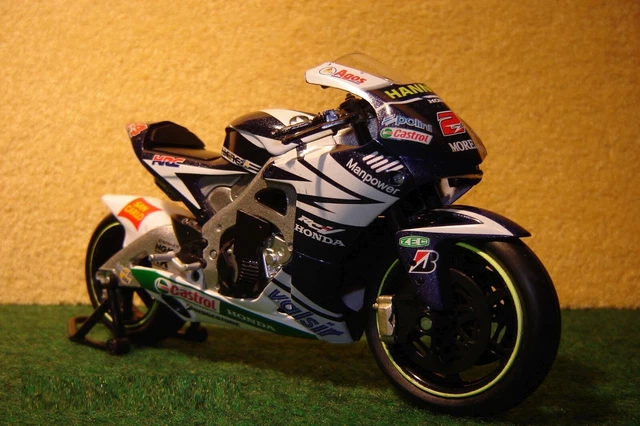 Honda RC212V T.Elias 24 Valsir 2007 (1:12) 0000000431