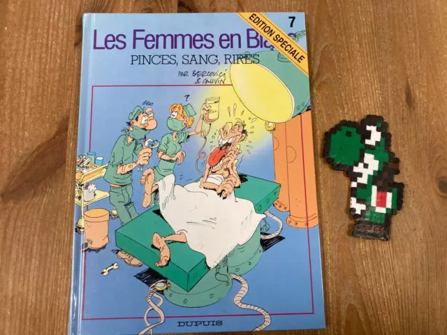 Les femmes en blanc pinces sang rires - BD - Occasion