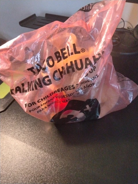Taco Bell Talking Chihuahua 6” Inch Plush With Satin Heart Pillow Valentine