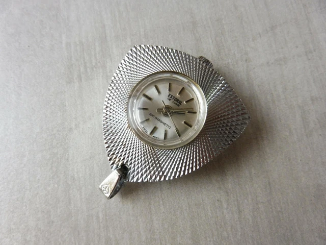 Montre Mécanique DN Antimagnétique - Occasion Pour Pièces Ou Réparation