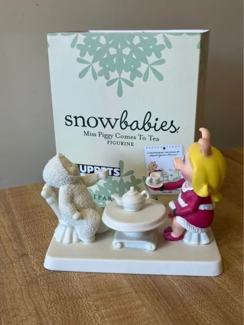 Vtg 2012 Dept 56 Snowbabies Figure w/ Box Muppets Miss Piggy Tea Party