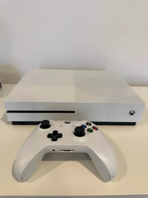 Microsoft Xbox One S White 500GB - Excellent Condition w/ Controller +  Cables 889842257113