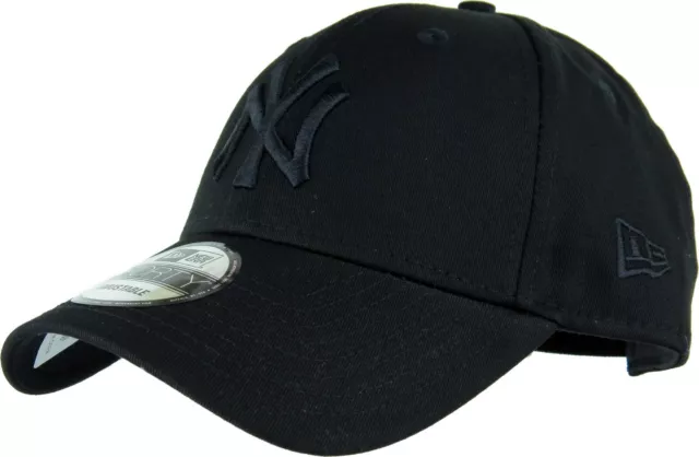 New York Yankees New Era 9Forty League Essential All Black Baseball Cap