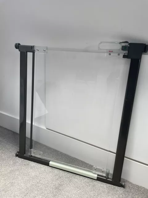 Fred Pressure Fit Clear-View Safety Gate