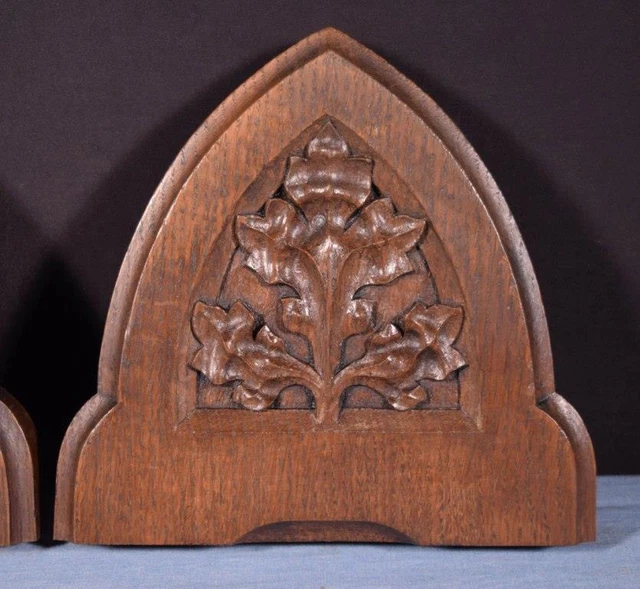 *Pair of Gothic Carved Architectural Panels/Trim in Solid Oak Wood Salvage 4