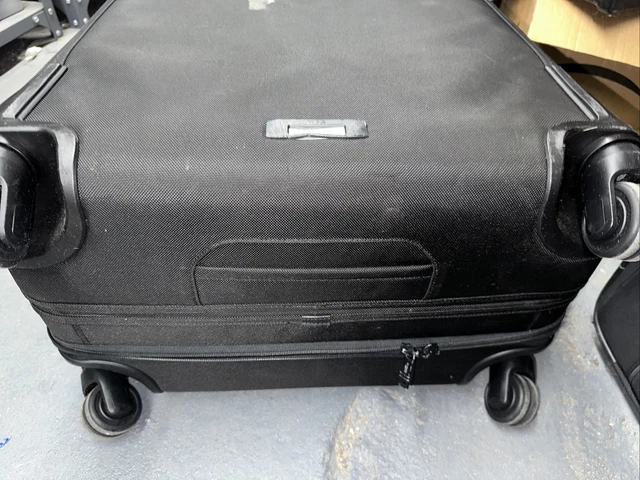 Tumi Alpha 2 Extended Trip Expandable 4 Wheeled Packing Case Spinner - Black 17