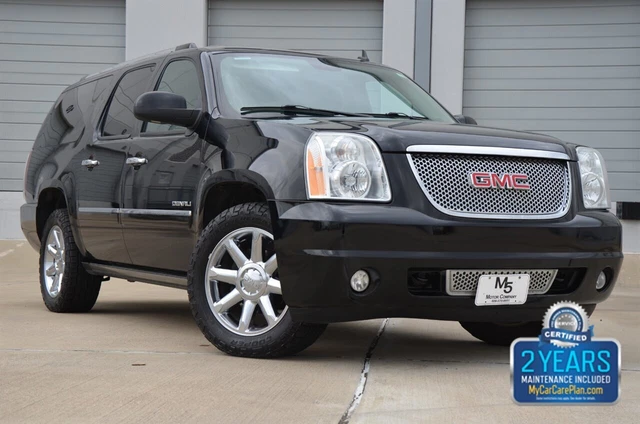 2014 Yukon XL DENALI AWD LOADED WITH ALL OPTIONS NICE