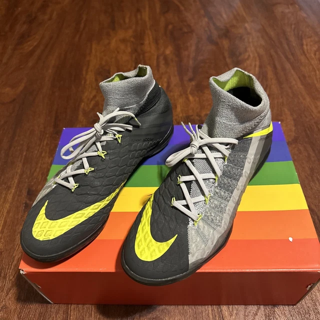Nike hypervenom insoles hotsell