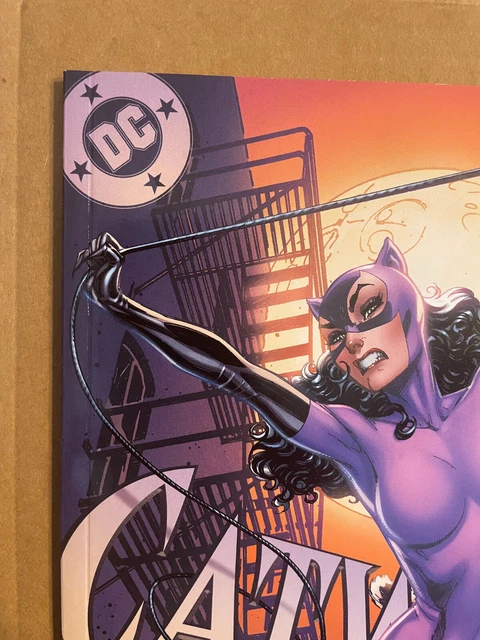 CATWOMAN 80th ANNIVERSARY SPECTACULAR 1 J SCOTT CAMPBELL EXCLUSIVE D VARIANT NM 2
