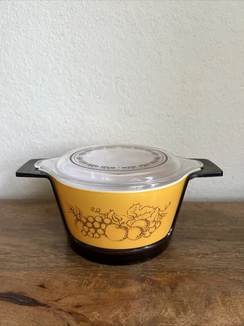 Pyrex Old Orchard 1Qt. Casserole Dish Promotional 470-C Lid  w/Plastic Carrier