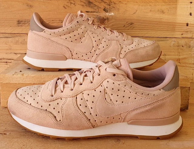 Nike internationalist hotsell wildleder
