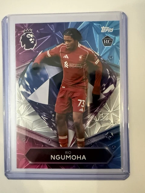 TOPPS PREMIER LEAGUE 2025/2026 Rio Ngumoha Diamond Rookie Card ...