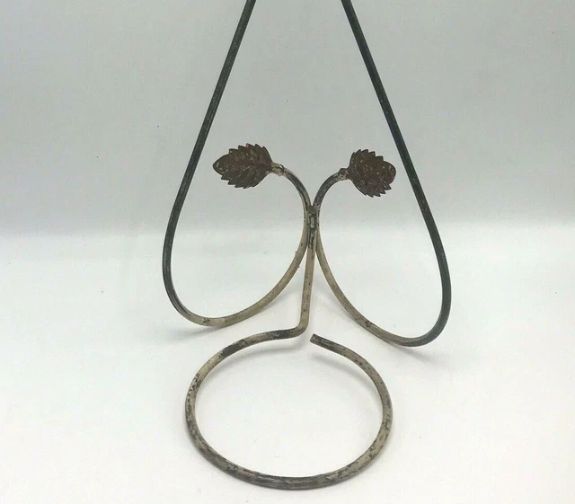 Vintage Plant Holder 15 inch Hanger Painted White Metal Chippy Rustic Retro 3