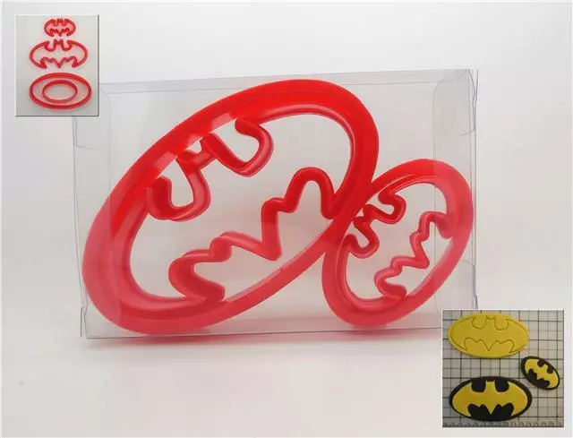 Set of 2 Batman Cookie Cutter + Oval, Biscuit, Pastry, Fondant Cutter (4pcs)