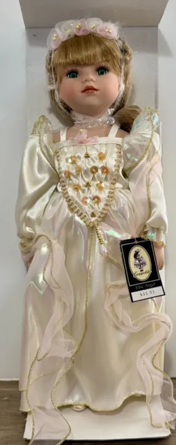Geppeddo Vintage Collectible Porcelain Doll Ellie Angel #16B316 EUC in Box