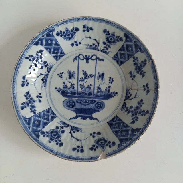 Ancien Plat En Porcelaine De Chine Restaurer Agrafes
