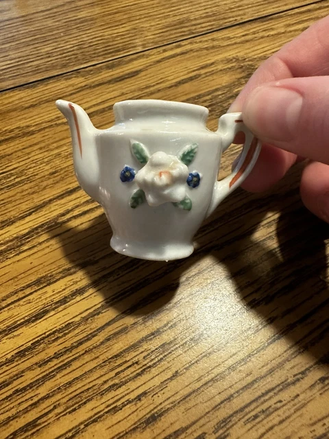 Tiny Teapot-Occupied Japan Tiny Teapot-Occupied Japan