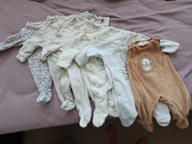 baby clothes 0-3 months unisex bundle