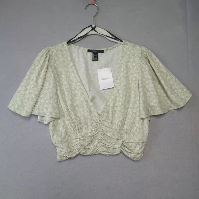 Forever 21 Crop Top Womens M Green Floral Deep V-Neck Rayon Flutter Sleeve NWT