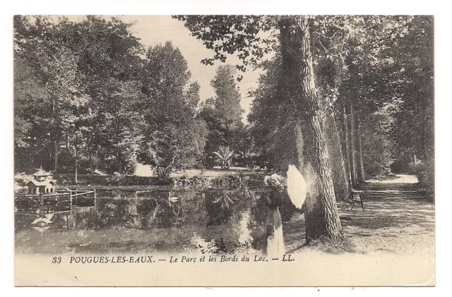 pougues-les-eaux  le parc et les bords du lac