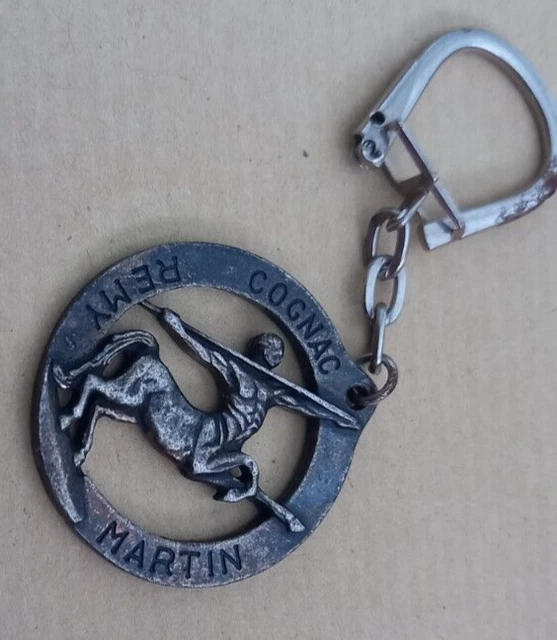 Ancien porte clé Rémy Martin cognac - Collection