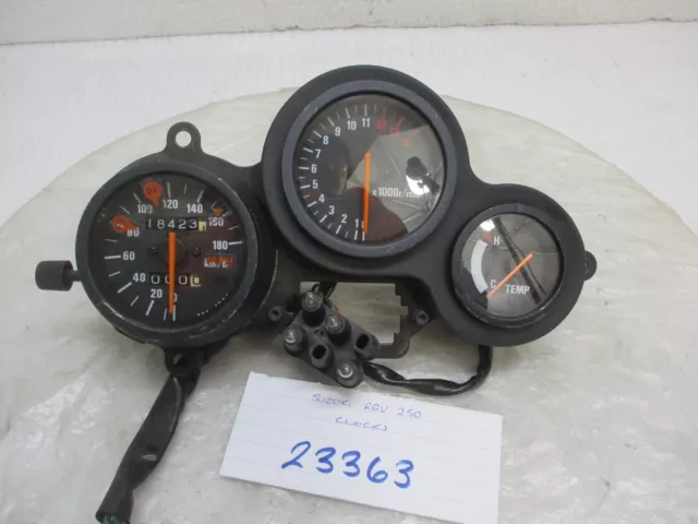 Suzuki Rgv 250 Clocks    (23366 )