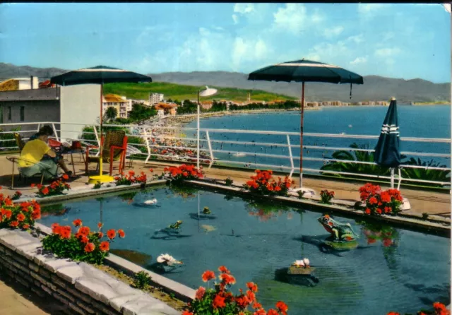 Cartolina  Diano  Marina    Viaggiata  1965 Terrazza Hotel Fiorita   Regalo